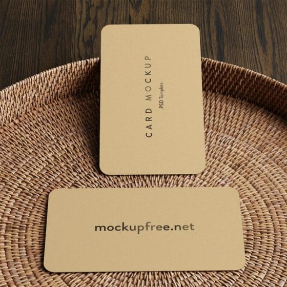 Free Business Card On A Rattan Tray Mockup PSD