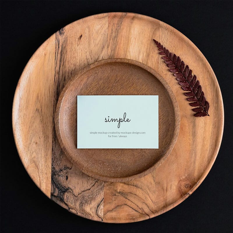 Free Business Cards On Wood Tray Mockup PSD