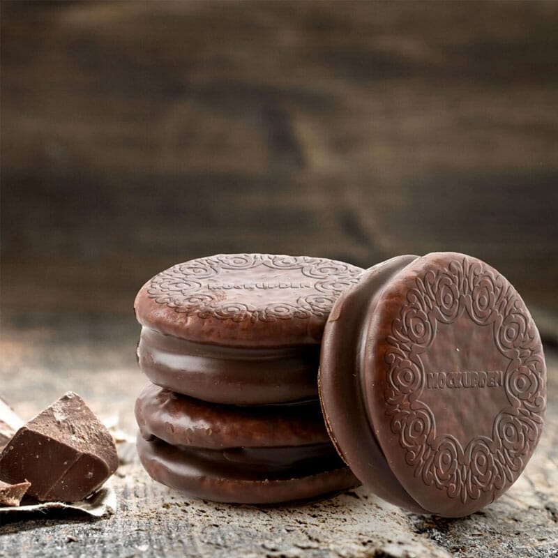 Free Classic Cookie Sandwich Mockup PSD Template