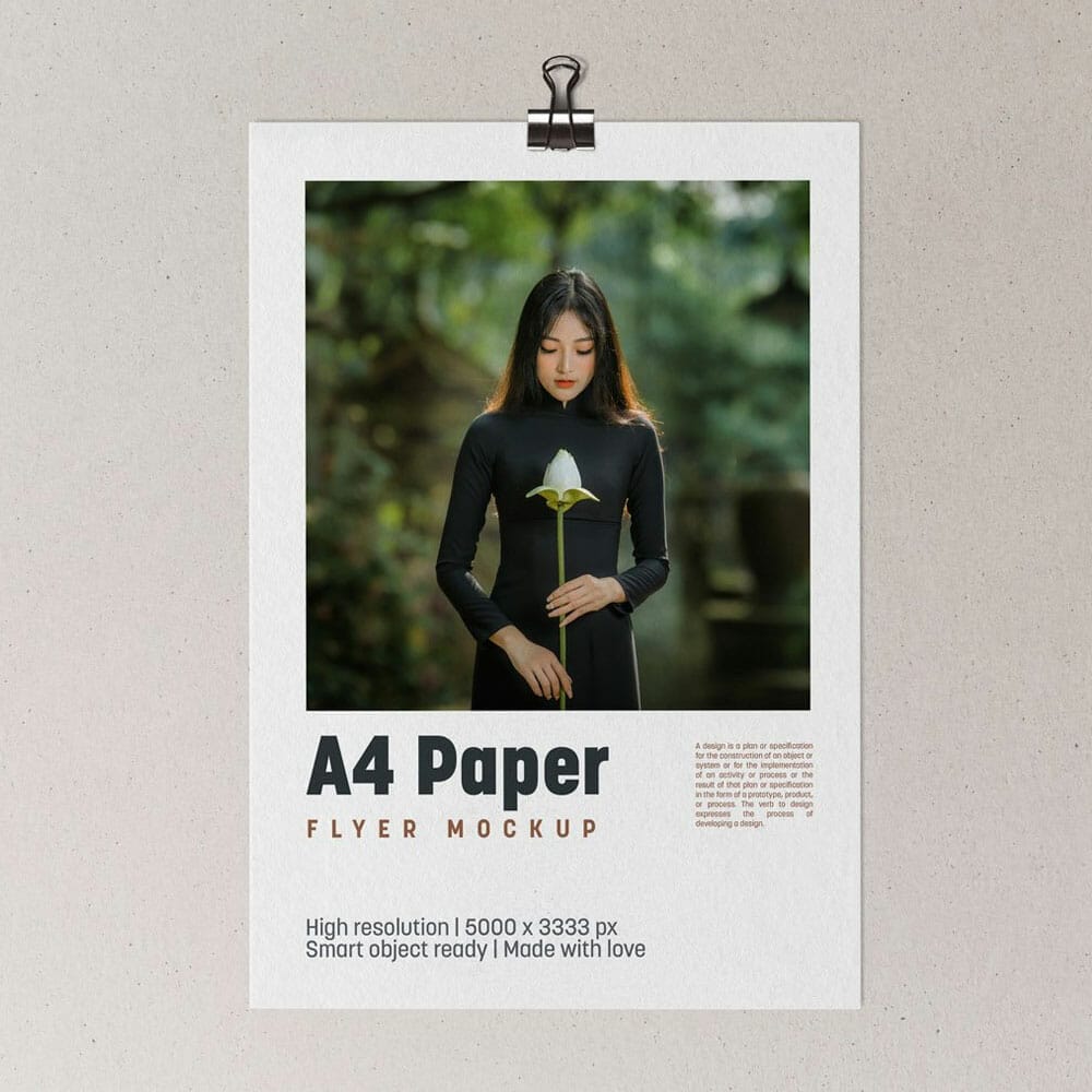 Free Realistic A4 Flier Mockup PSD