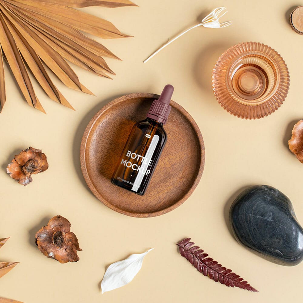Free Small Dropper Bottle Mockup PSD