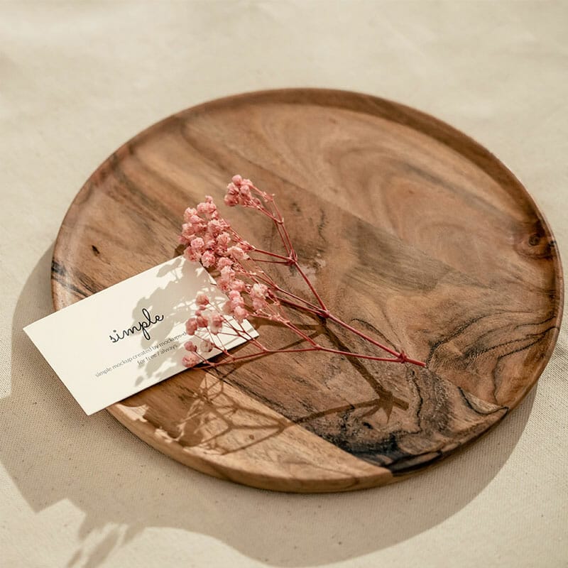 Free Business Card With Dried Flowers Mockup PSD