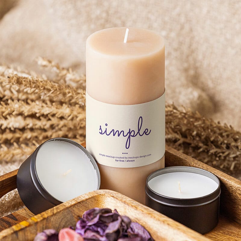 Free Candle With Aromatherapy Elements Mockup PSD