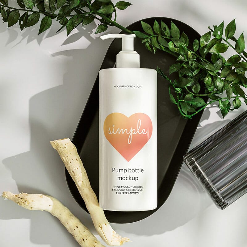 Free White Pump Bottle On Clean Background Mockup PSD