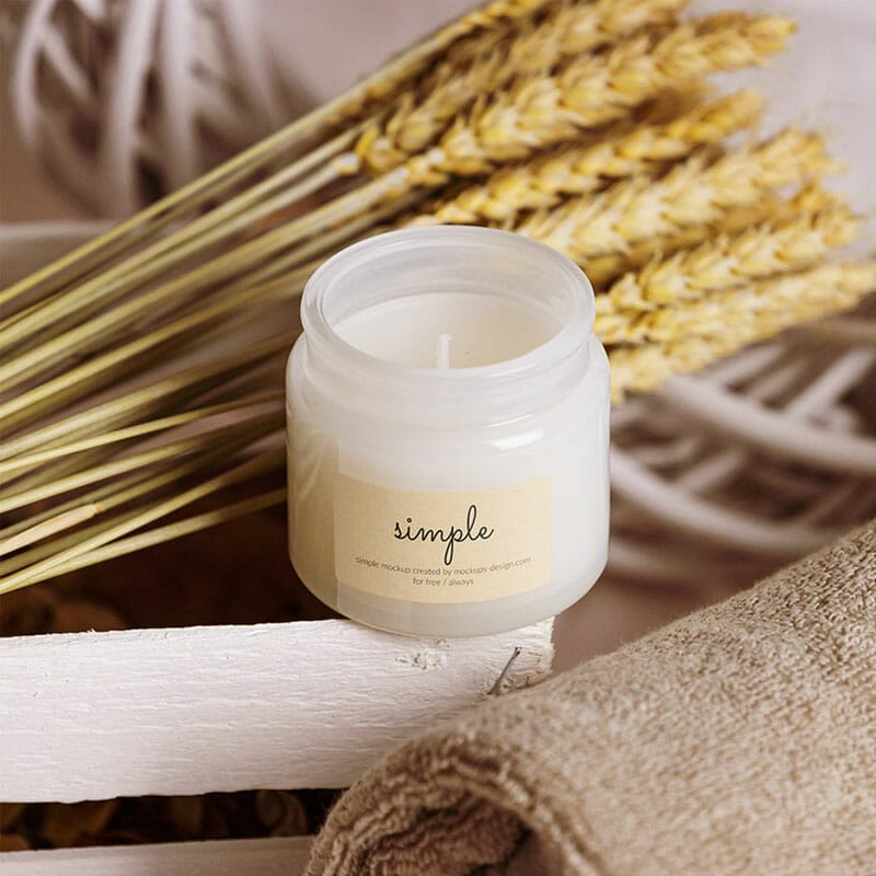 Free Candle On White Crate Mockup PSD