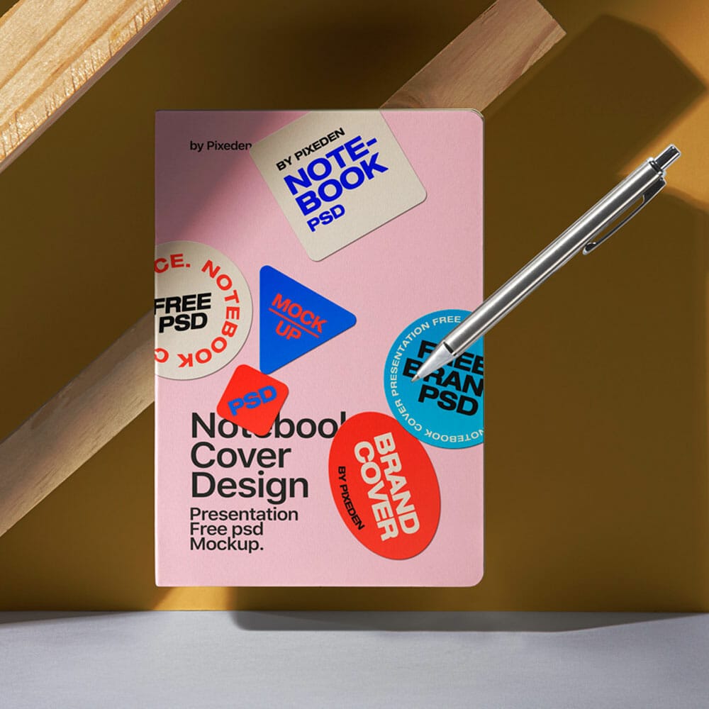 Free Cover Notebook PSD Mockup Presentation