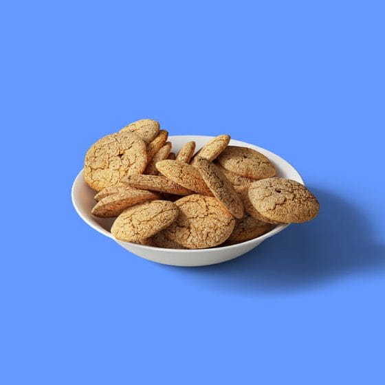 Free Oatmeal Cookies In Plate Isometric Mockup PSD