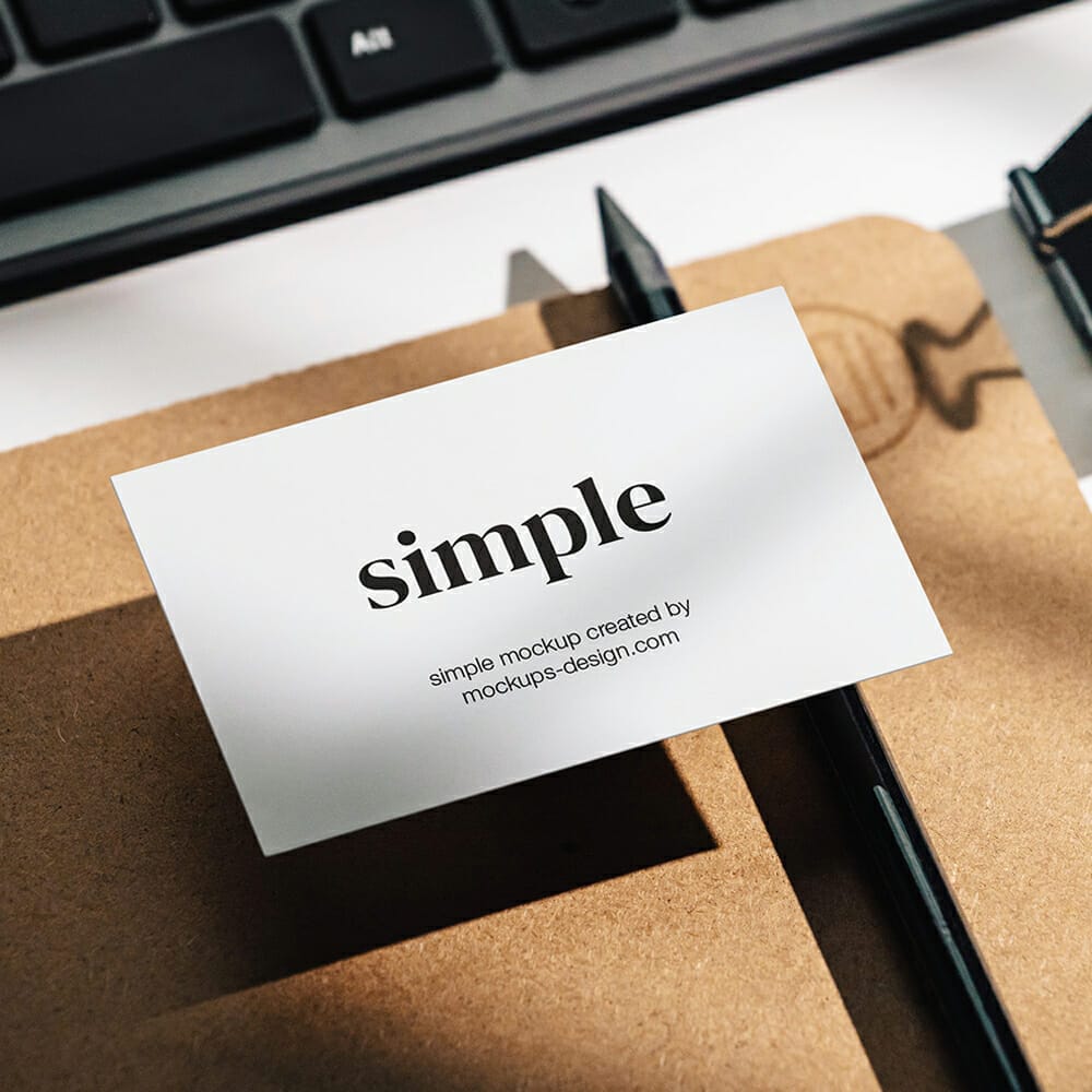 Free Business Card With Stationery Elements Mockup PSD