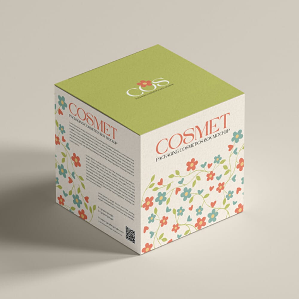 Free Packaging Cosmetics Box Mockup PSD