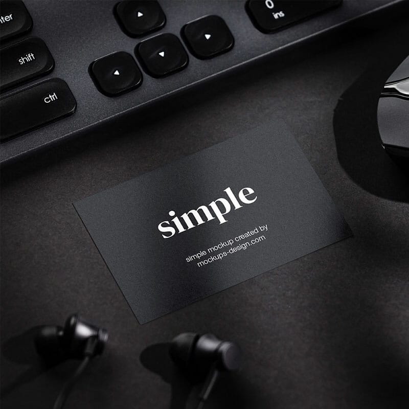 Free Black Business Card On Black Background Mockup PSD