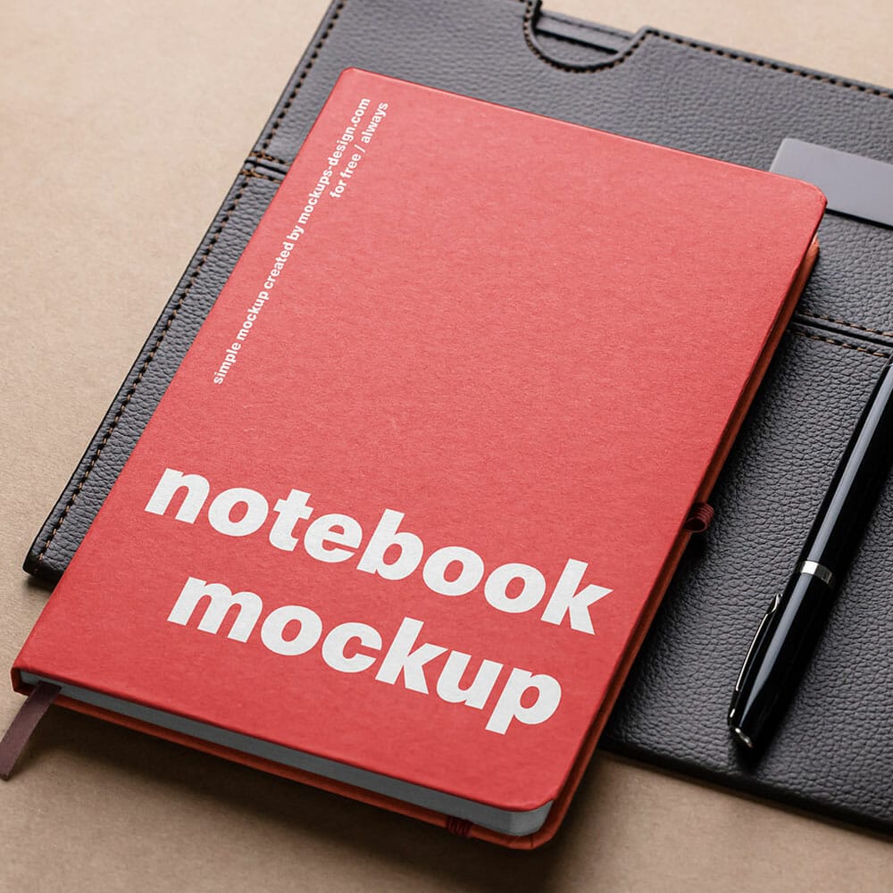 Free Notepad On Leather Pad Mockup PSD