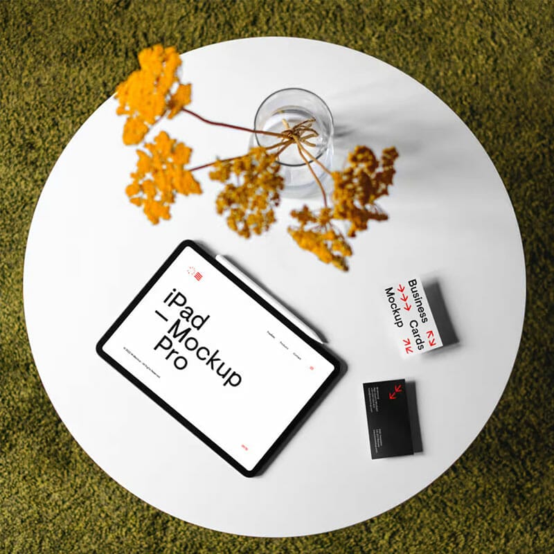 Free iPad With Buisness Cards Mockup PSD