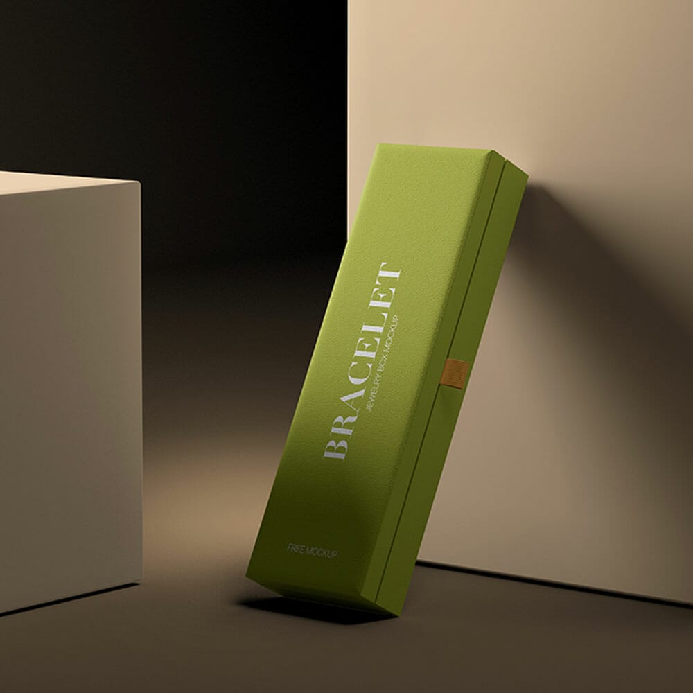 Free Bracelet Jewelry Box Mockup PSD