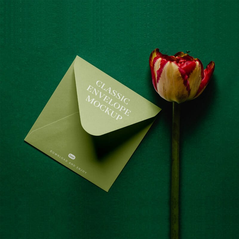 Free Envelope With Flower Mockup PSD