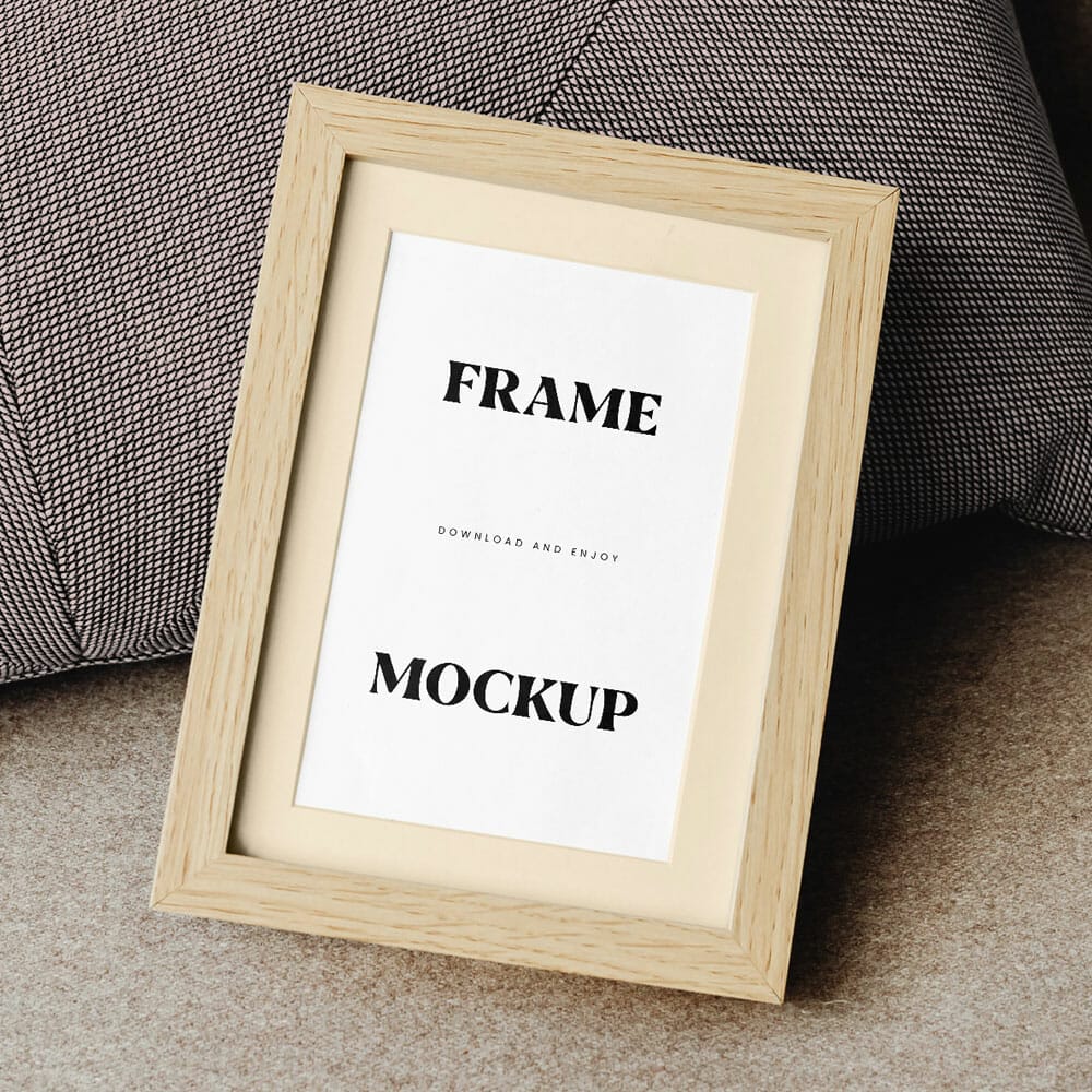 Free Small Wooden Frame Mockup PSD
