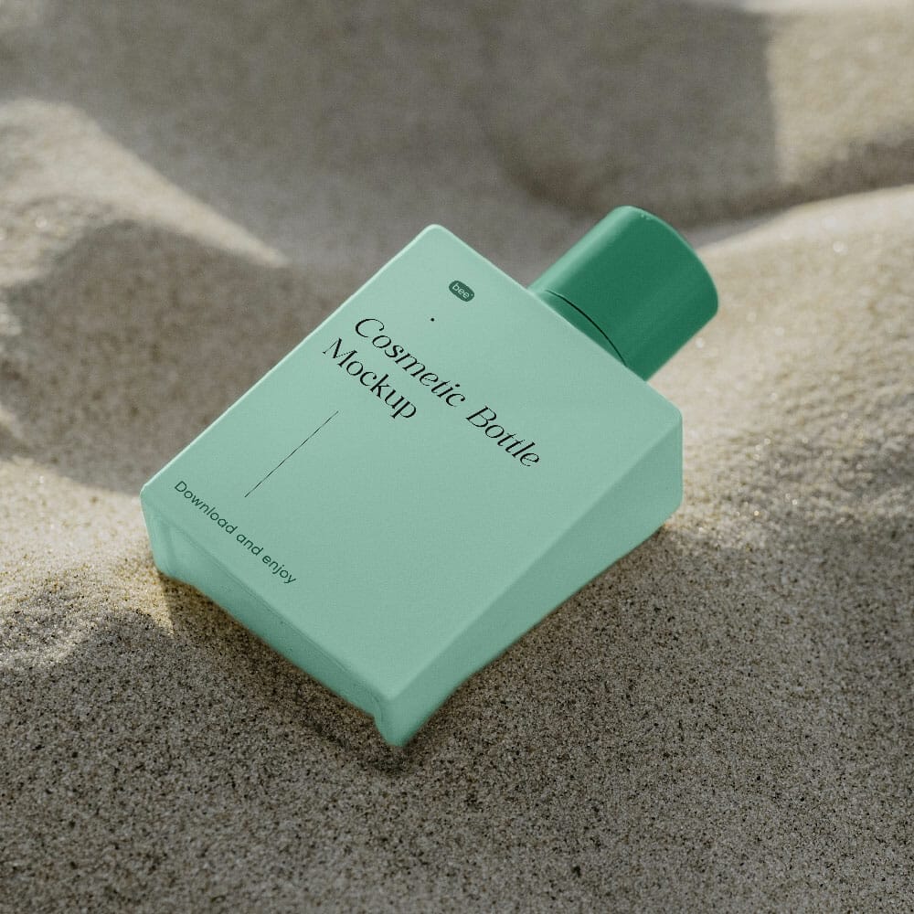 Free Square Bottle On Sand Mockup PSD