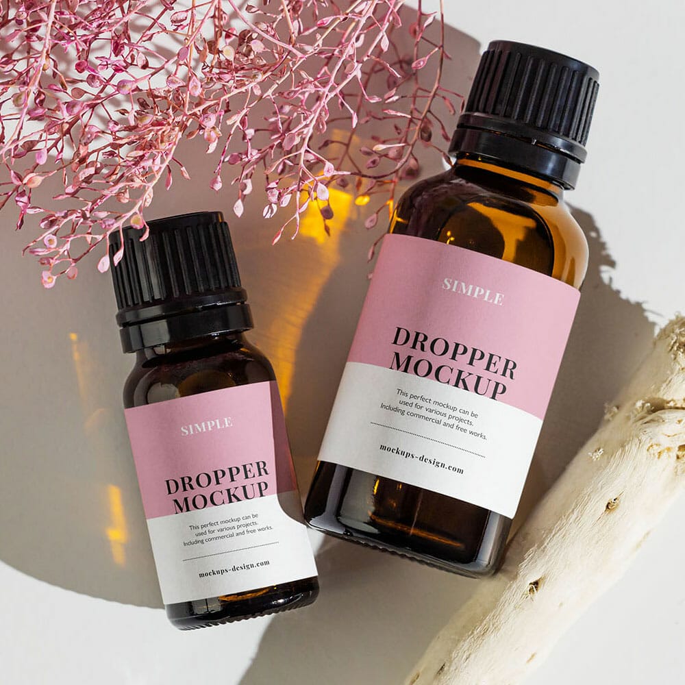 Free Two Essential Oil Bottles Mockup PSD