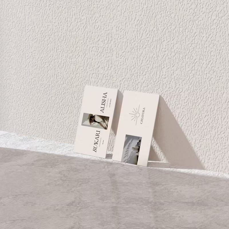 Yoria Business Card Mockup