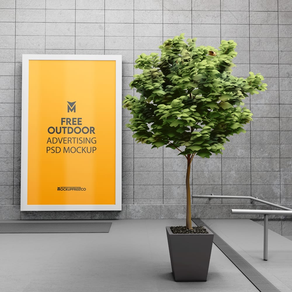 Free Realistic Outdoor Advertising Mockup PSD