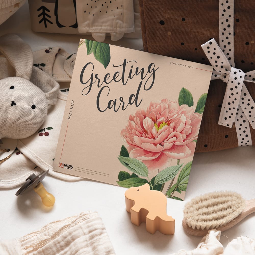 Realistic Square Greeting Card Mockup PSD