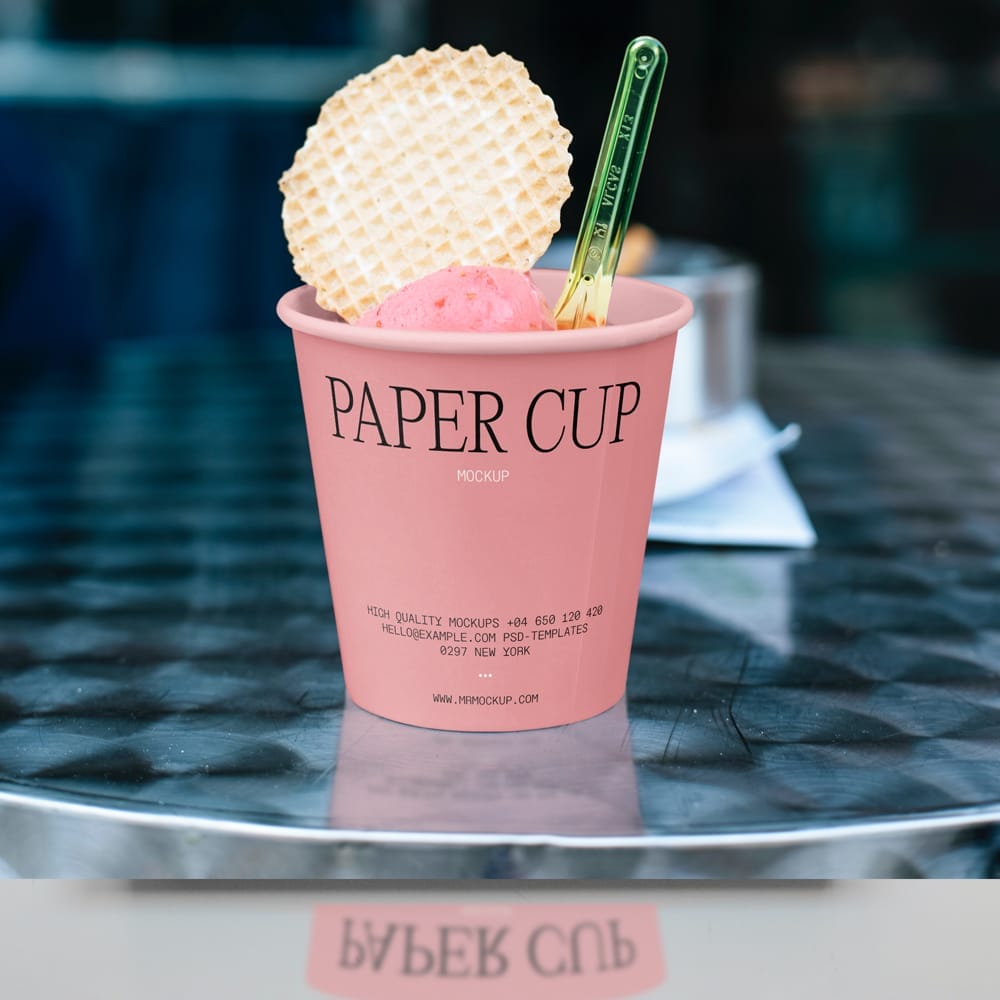 Free Ice Cream Paper Cup Mockup PSD