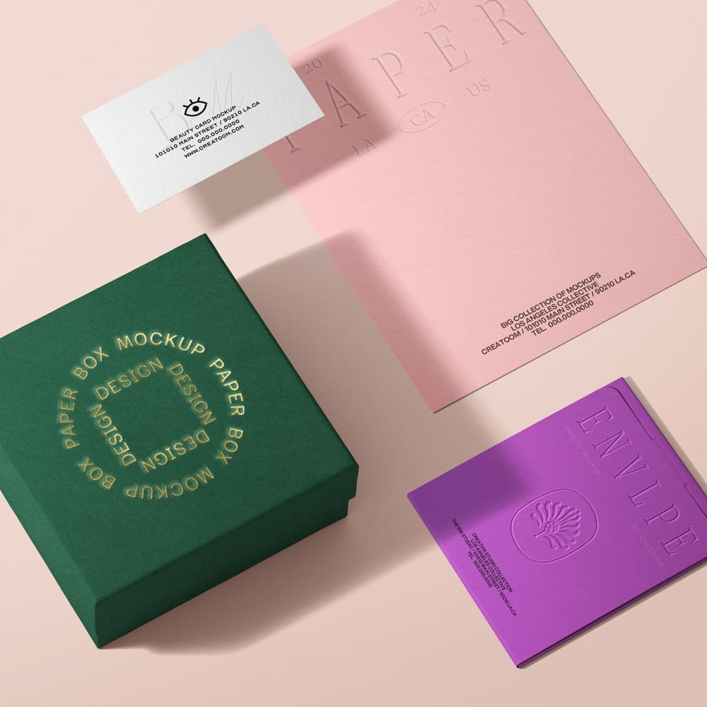 Free Scene With Box Paper Mockups PSD