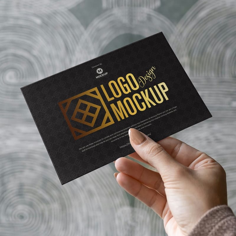 Girl Showing Card Logo Mockup Design PSD