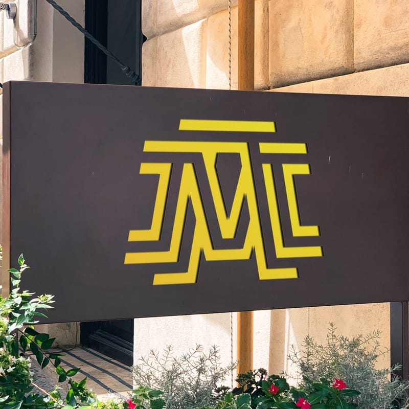 Restaurant Terrace Signage Mockup PSD