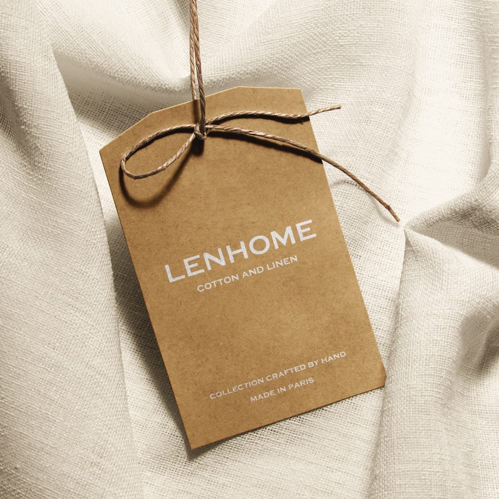 Free Apparel Tag Mockup PSD