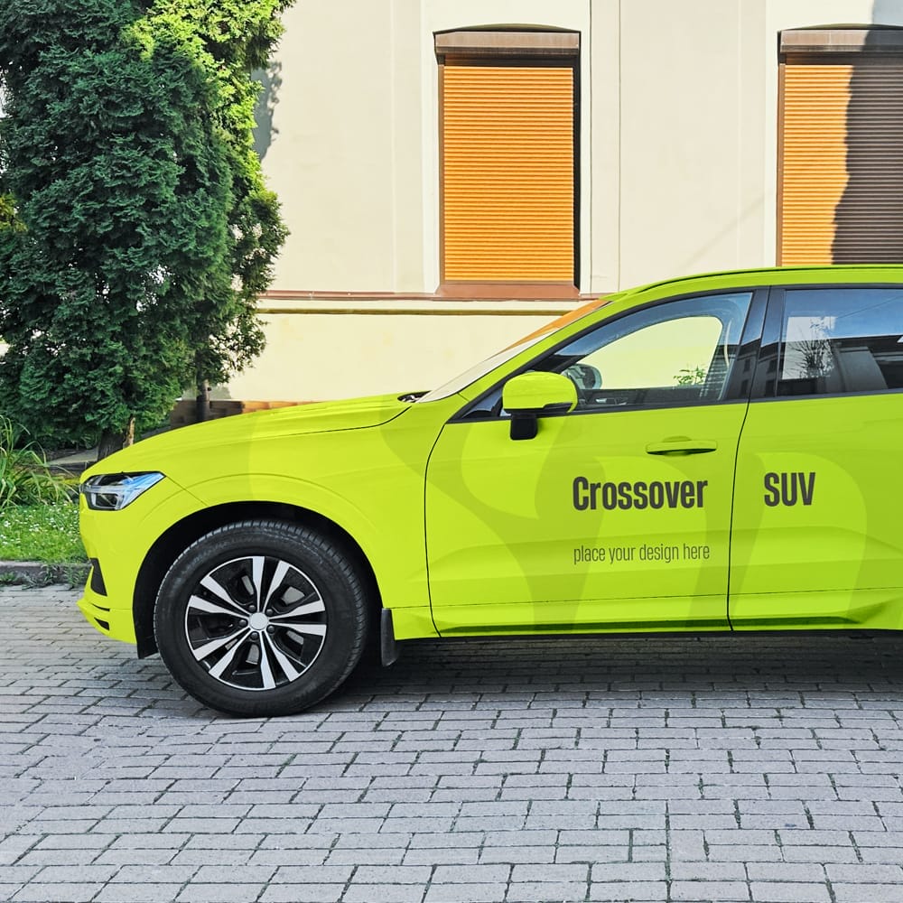 Free Luxury Crossover SUV Mockup PSD