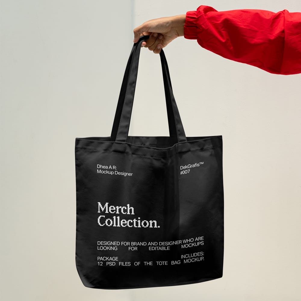Free Premium Tote Bag Mockup PSD
