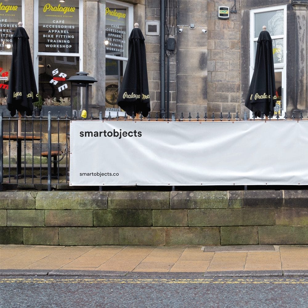 Free Vinyl Banner Mockup PSD