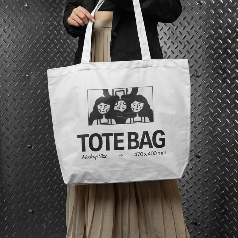 Woman Tote Bag Mockup PSD