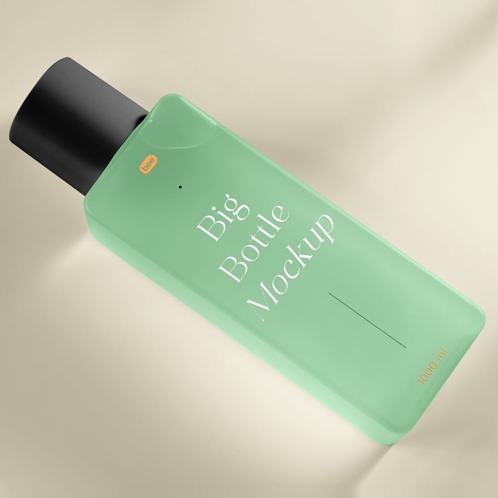 Free Rectangle Bottle Packaging Mockup PSD