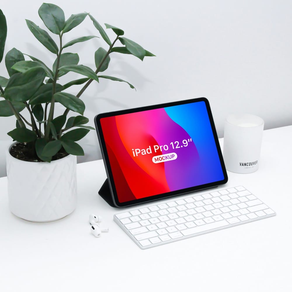 Free iPad Pro 12.9 Inches Mockup PSD