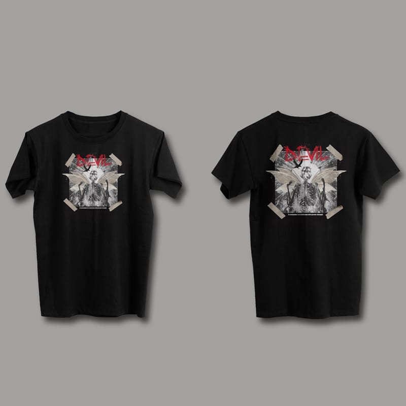 High Resolution T-Shirt Mockup PSD