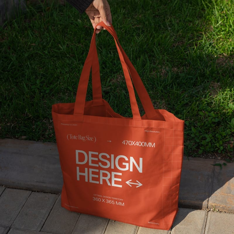 Realistic Tote Bag Mockups PSD
