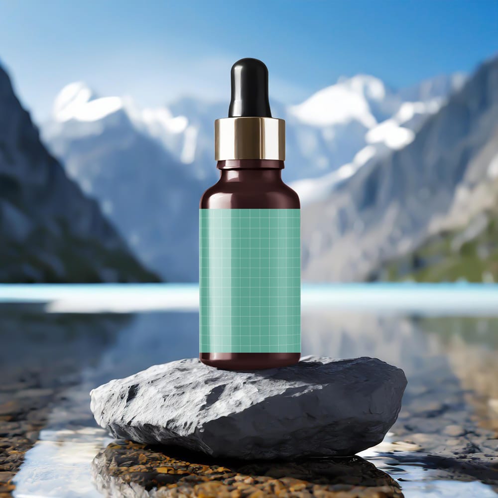 Free Beard Oil Bottle Mockup PSD