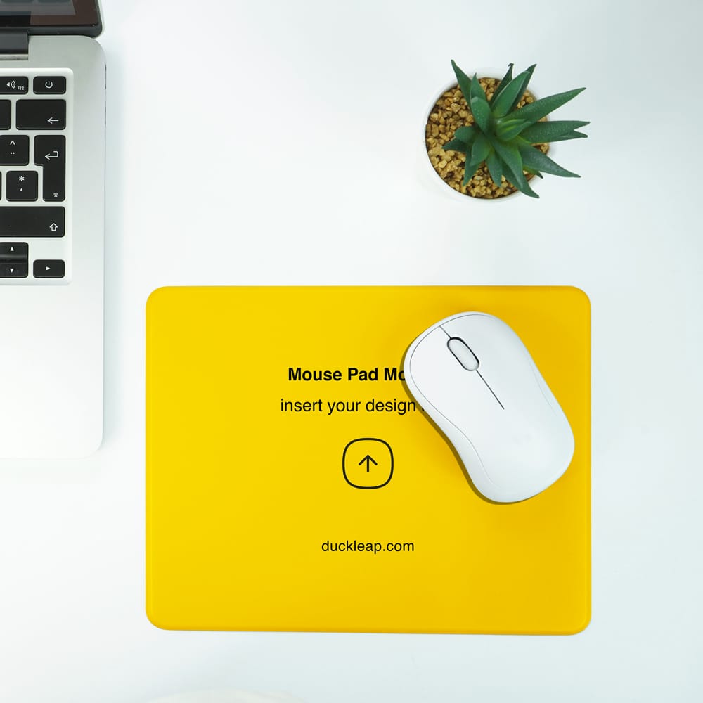 Free Mouse Pad Mockup Template PSD