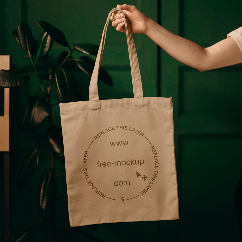 Free Tote Bag Mockup in PSD