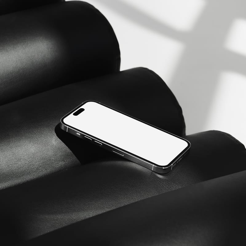 iPhone 14 Pro Mockup Design