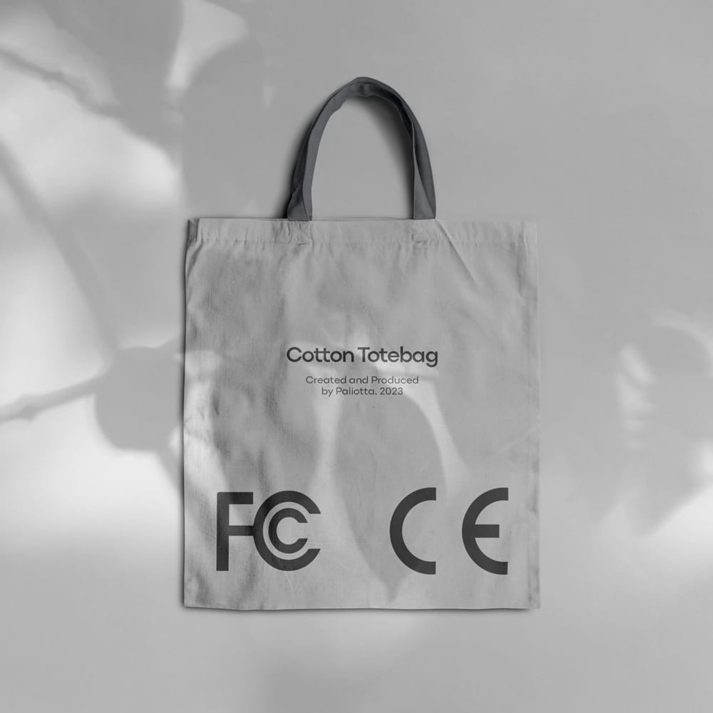 Free Cotton Totebag Mockup PSD