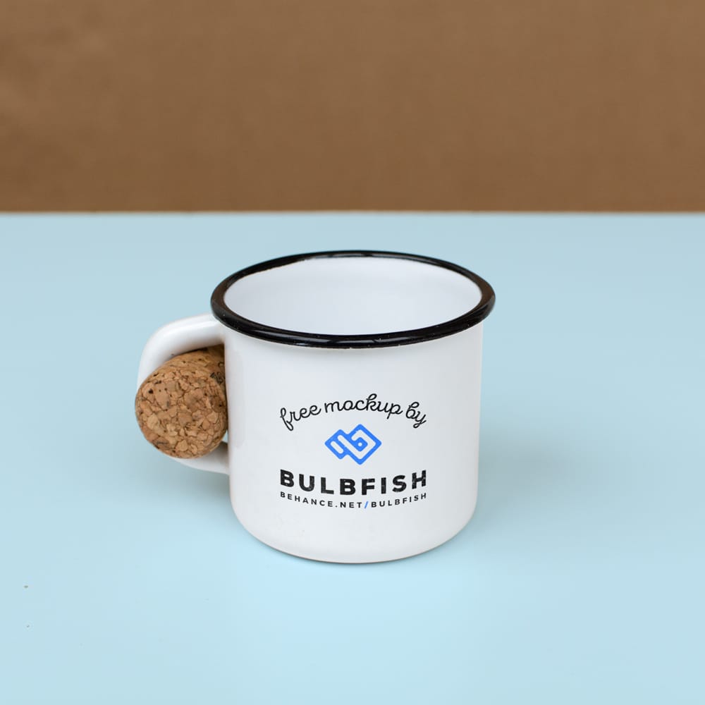 Free Enamel Mug Mockup Template PSD