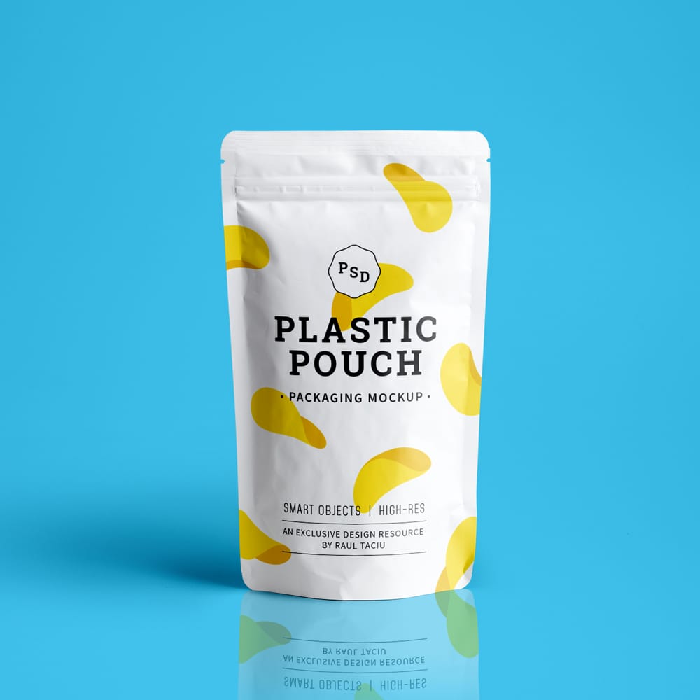 Free Plastic Pouch Packaging MockUp PSD