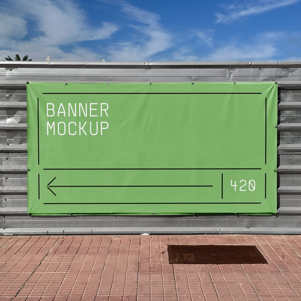 Free Banner on Construction Fence Mockup PSD