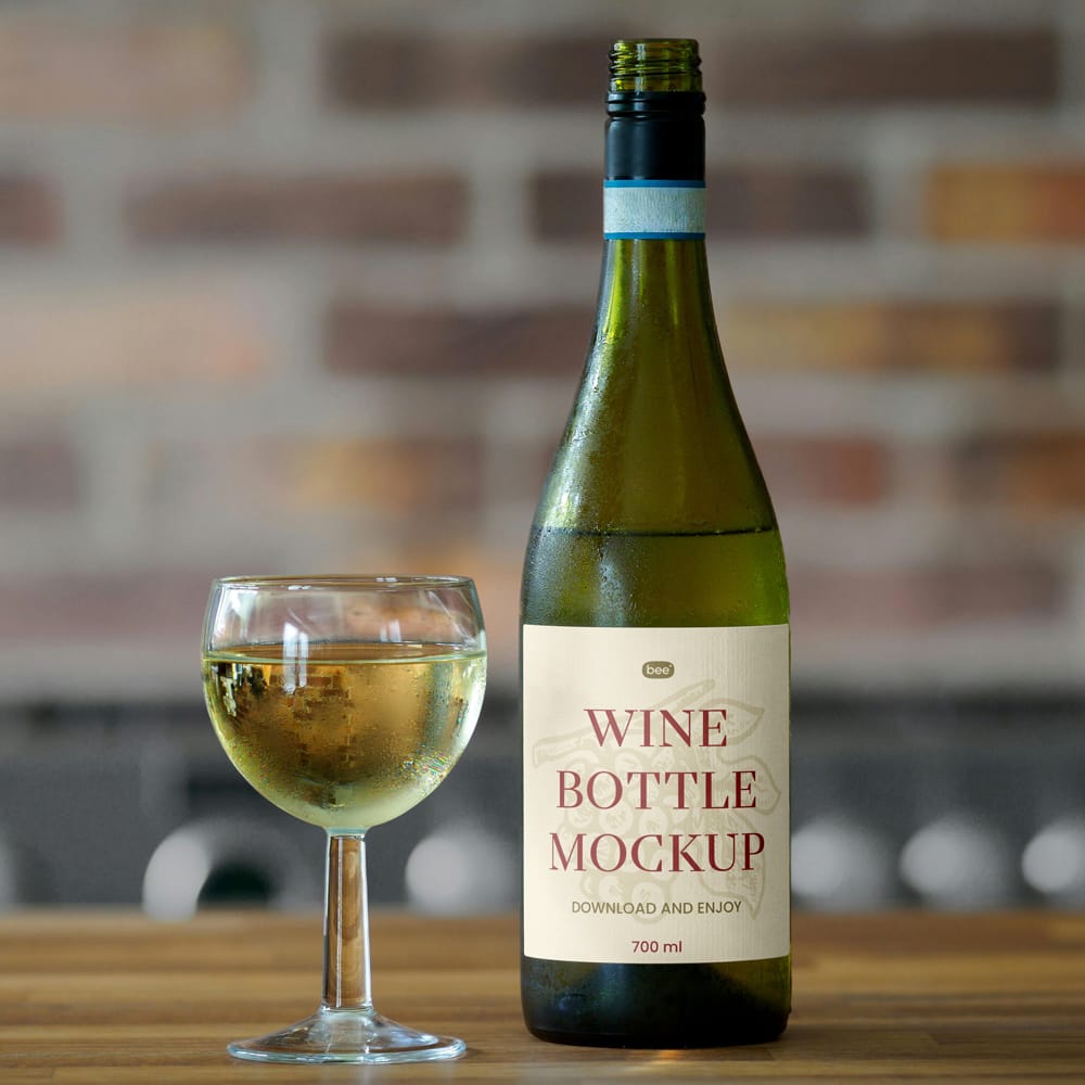 Free White Wine Square Label Mockup PSD