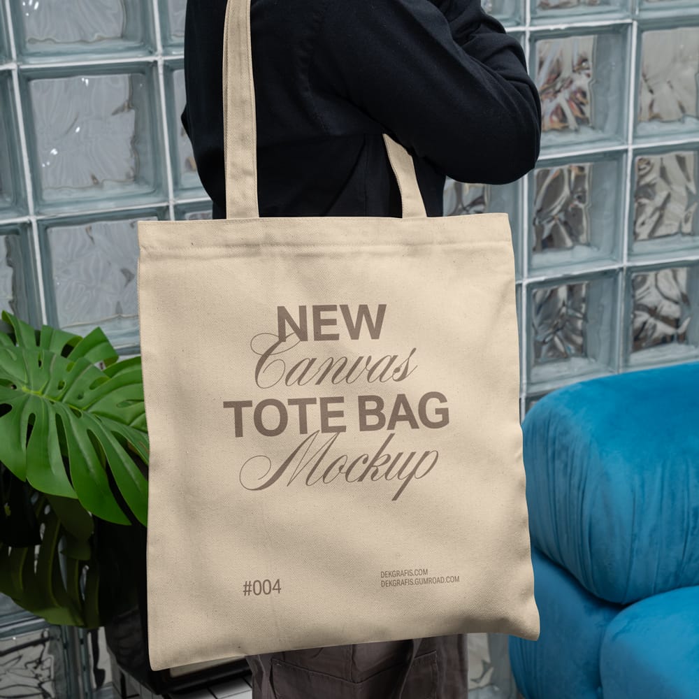 Free Canvas Tote Bag Mockup Template PSD