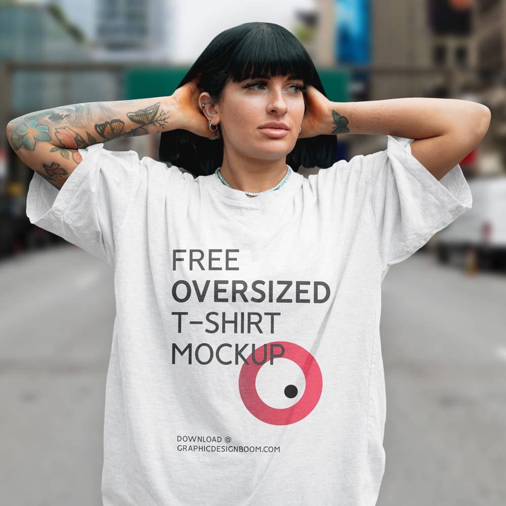 Free Oversized Urban T-shirt Mockup PSD