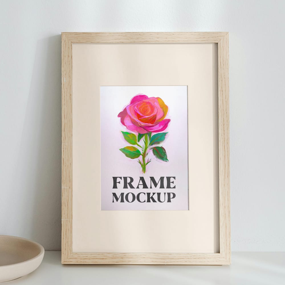 Free Picture Frame with Candle Mockup PSD