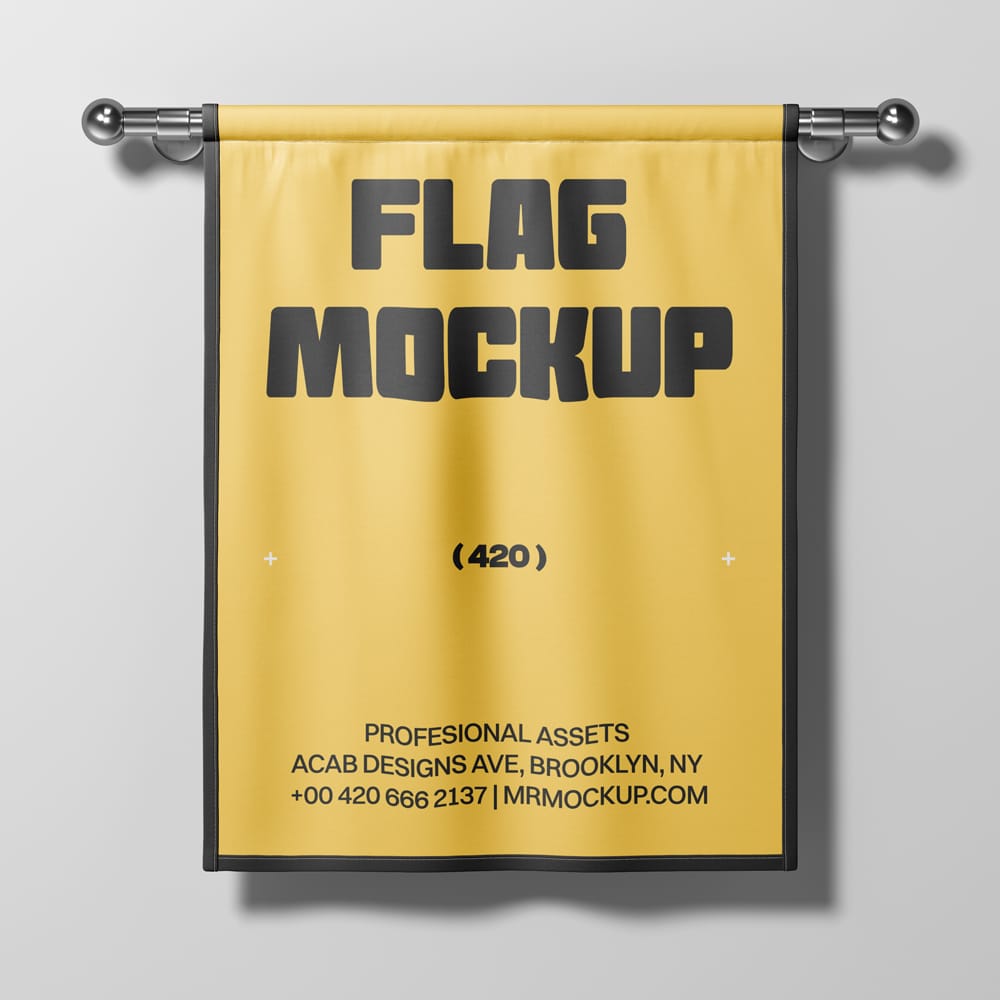 Free Rectangle Pennant Flag Mockup PSD